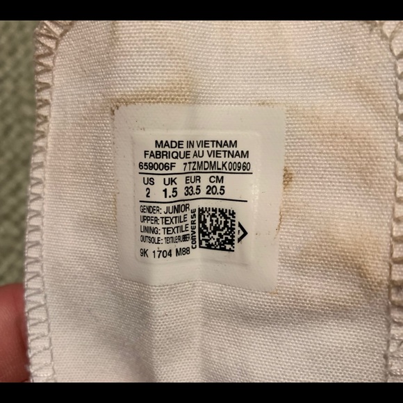 Converse - Picture 8 of 8